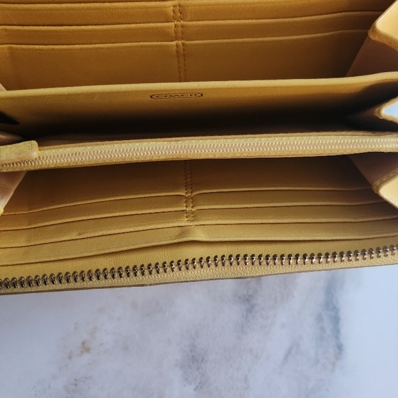 Yellow Designer Women's Wallet - Picture 2 of 6